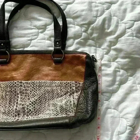 The Sak Two Way Tote Handbag Large  Leather Brown Snake Pattern. - Picture 11 of 13